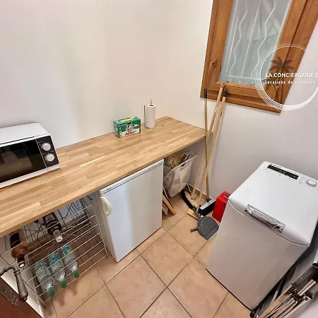 Le Sud - Piscine - Vue Degagee Et Apercu * Carqueiranne